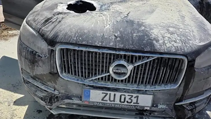 Seyir halindeki cip alev aldı!