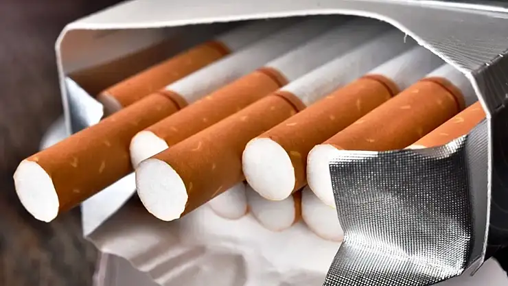 Sigara içenlere bir kötü haber daha: Zam var!