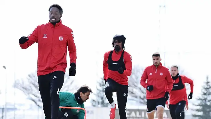 Sivasspor, Başakşehir maçı için çalışmalara başladı