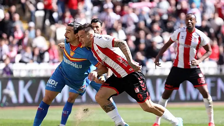 Sivasspor Göztepe'yi mağlup etti
