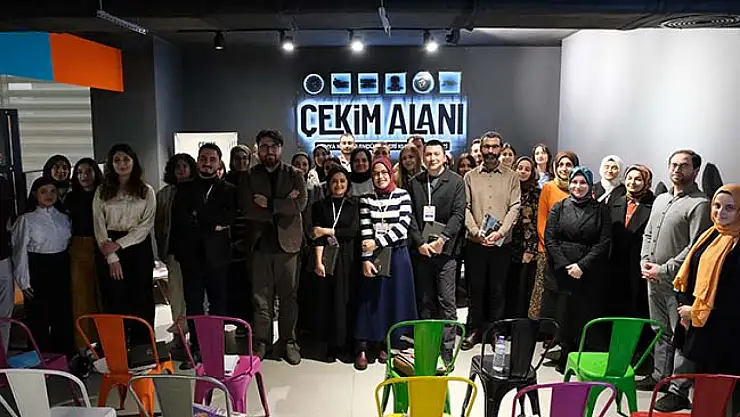 Sosyal İnovasyon Ajansı'nda 'Dijital Kültür Sanat Gazeteciliği: Litros Sanat' söyleşisi yapıldı