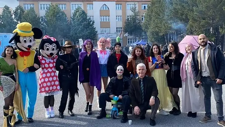 SÜ'nün Ali Akkanat Kampüsü'nde kış festivali düzenlendi!