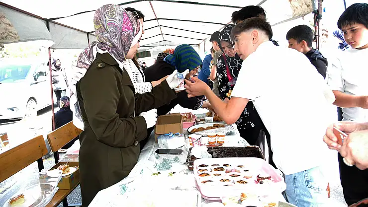 Süleyman Çelebi Ortaokulu'nda gönülleri ısıtan etkinlik