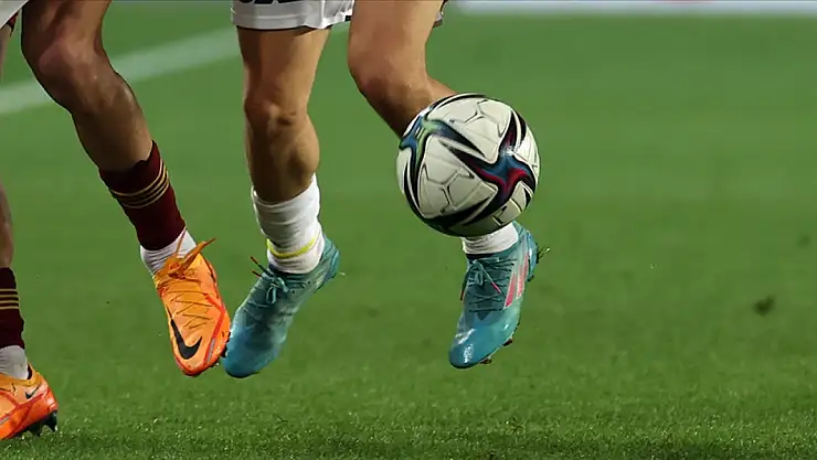 Süper Lig'de yarın Göztepe Fenerbahçe'yi ağırlayacak