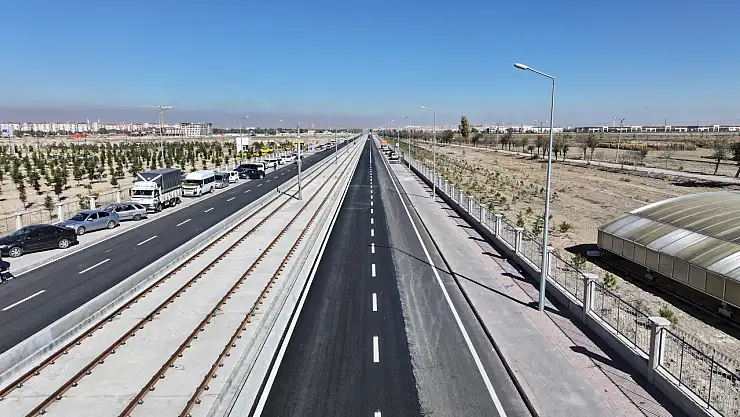 Sürücüler dikkat! Konya'nın kritik caddesi trafiğe açıldı