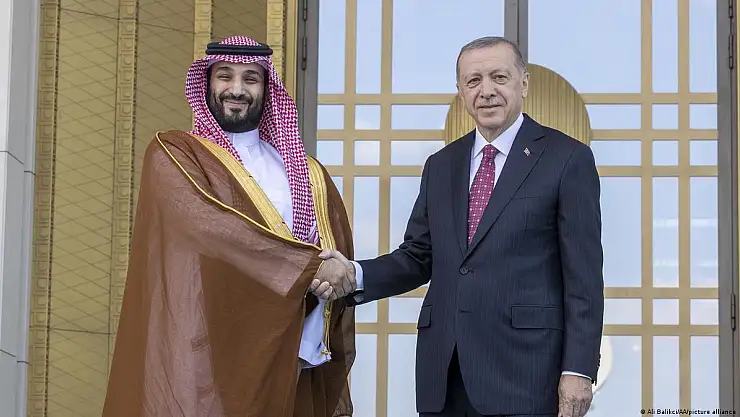 Suudi Arabistan'da kapatılan Türk okulları yeniden açılacak