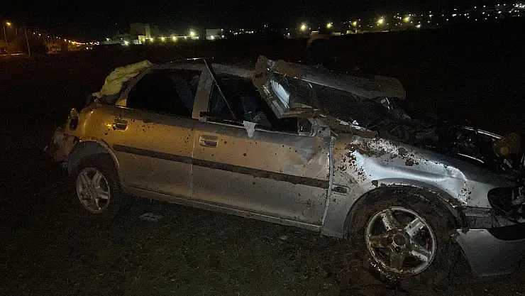 Takla atan otomobilin sürücüsü yaralandı