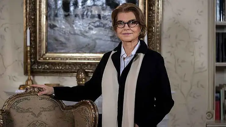 Tansu Çiller kimdir?  Eski Türkiye Başbakanı Tansu Çiller nerelidir? İşte Tansu Çiller'in hayatı…