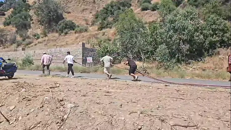 Tarım arazisinde yangın: Kontrol altına alınmaya çalışılıyor!