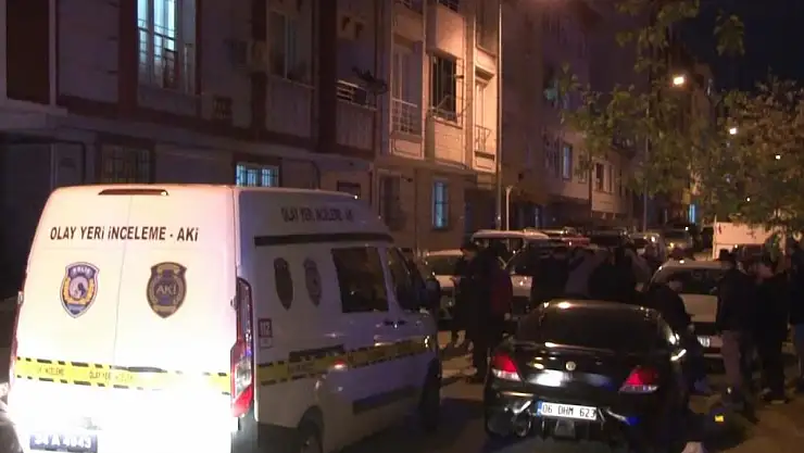 Tartıştığı sevgilisini bıçaklayıp annesini öldürdü