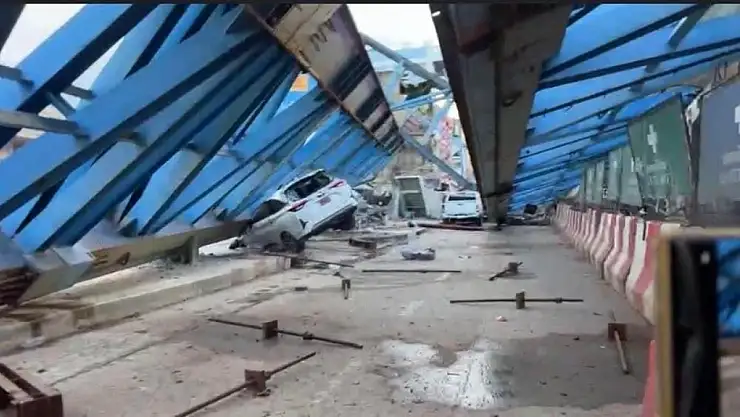 Tayland'da yol inşaatı çöktü: 2 ölü, 13 yaralı