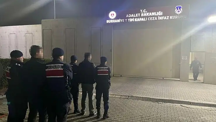 Tehdit ve tefecilik suçlularından 4 tutuklandı!