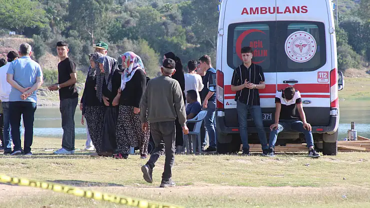 Tekneden düşen genç adamın cesedi bulundu
