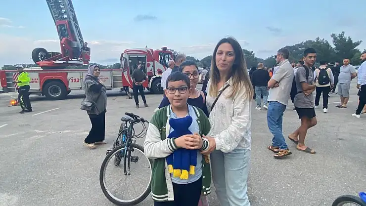 Teleferik hareket halindeyken düştü!