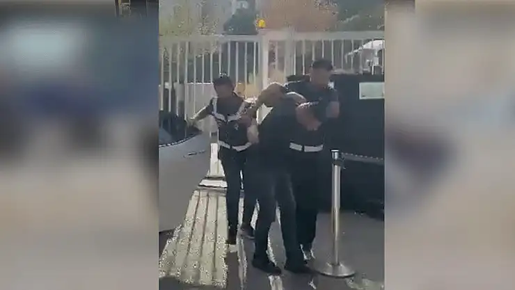 Telefonda küfürleşme cinayetle bitti!