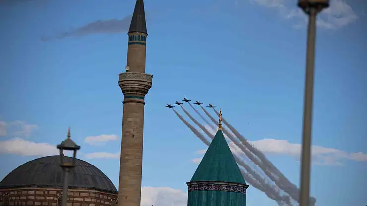 Teşrif-i Konya, Türk Yıldızları ve Solo Türk gösterisiyle coşkuyla başladı