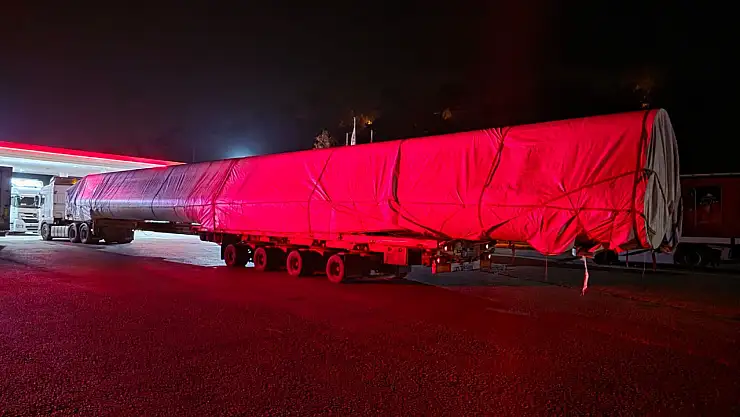 TIR ile otomobil çarpıştı! 1 ölü