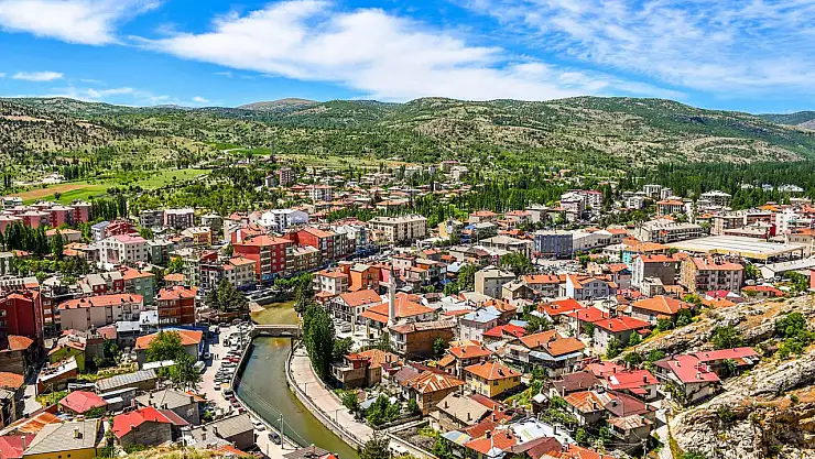 TOKİ'nin 500 bin konut projesinde Konya'nın bir ilçesine pastadan pay düşmedi