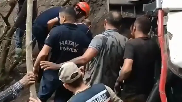 Toprak kayması faciası: Genç operatör yaşamını yitirdi!