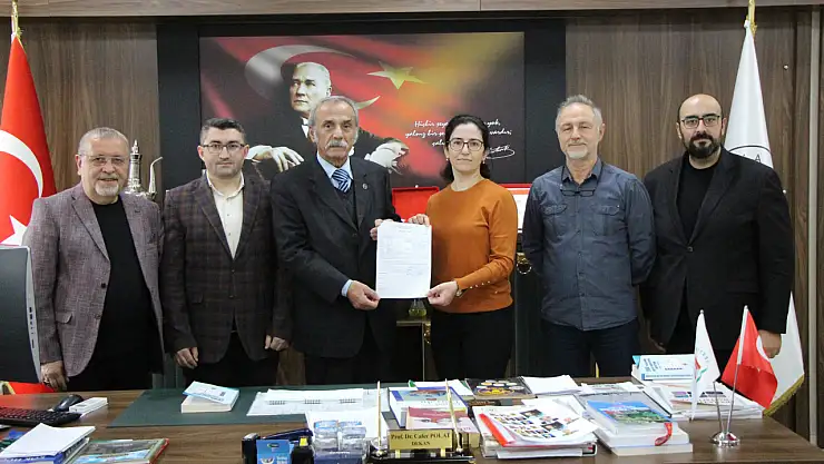 Torun yaşındaki öğrencilerle okudu: Tıp fakültesine bedenini bağışladı