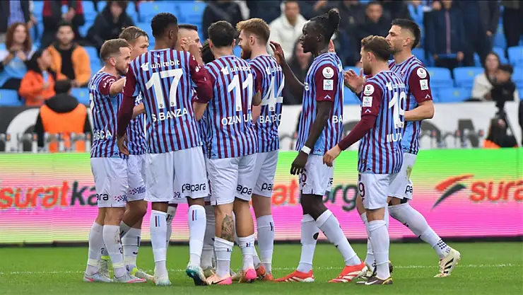 Trabzonspor Alanyaspor'u gol düellosunda geçti