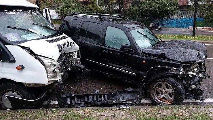 Trafik kazası: 6 yaralı