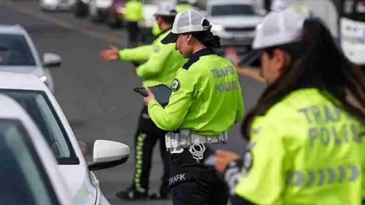 Trafikte yeni dönem: Cezalar artıyor, hapis cezası geliyor!