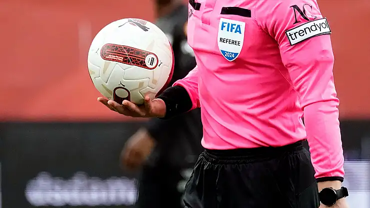 Trendyol Süper Lig'de 35'inci haftanın hakemleri açıklandı