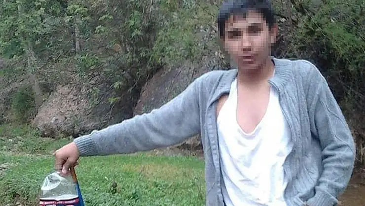 Tüfekle kendini yaralayan genç hastanede hayatını kaybetti