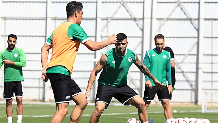 Tümosan Konyaspor, tempo artırıyor