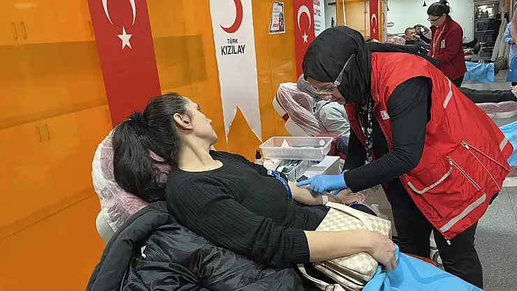 Türk Kızılay'dan Ramazan'da gece kan bağışı imkanı