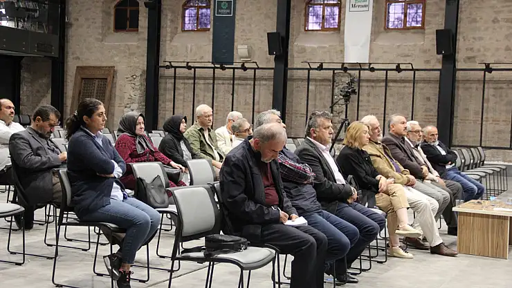 TYB Konya Şubesi'nde Osmanlı – Karamanoğlu Münasebetleri konuşuldu