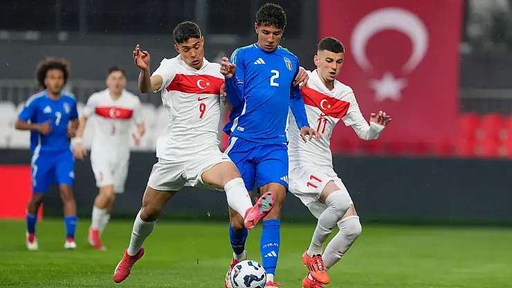 U20 Milli Takımı, İtalya'ya 3-0 mağlup oldu