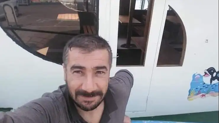 Üçüncü kattan düşen adam hayatını kaybetti!