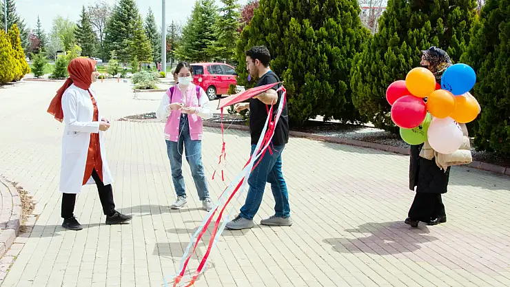 Uçurtmalar, onlar için gökyüzüyle buluşturuldu