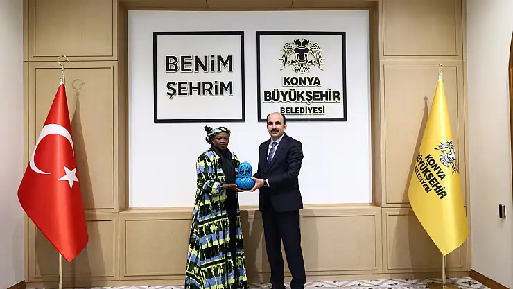 Uganda Büyükelçisi Tiperu Başkan Altay'ı ziyaret etti