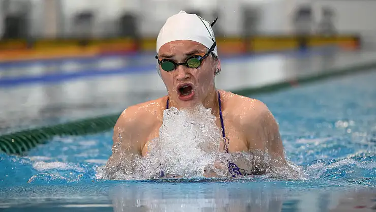 Ukrayna'dan Gelen Yüzücü Aleksia Yılmaz, Türk Vatandaşı Oldu ve Edirne'de Yüzme Kariyerine Devam Ediyor