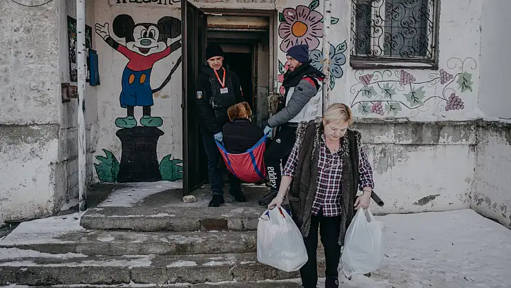 Ukrayna'nın Konstiantynivka kentindeki vatandaşlar tahliye ediliyor