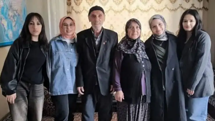 Üniversite öğrencilerinden şehit yakınlarına ziyaret