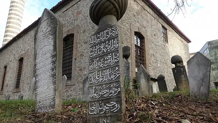 Unutulan taşlarda saklı hikâyeler gün yüzüne çıkıyor