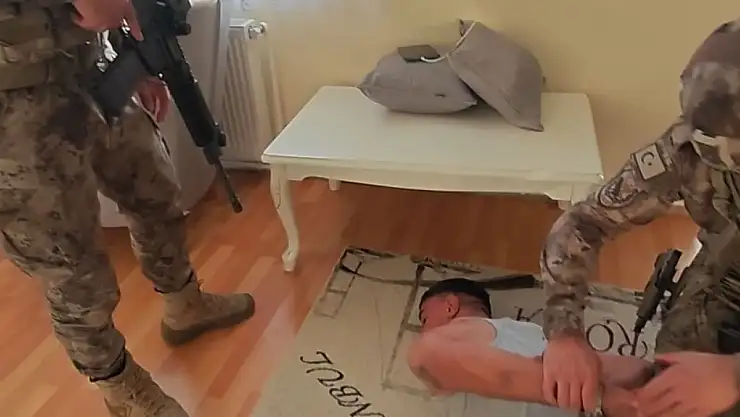 Uyuşturucu tacirlerine geçit yok: 6 tutuklu!