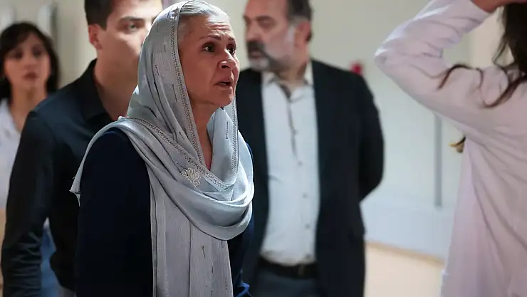 Uzak Şehir son bölüm tek parça izle! Kanal D dizi ekranıyla Uzak Şehir 23. bölüm kesintisiz izle