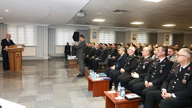 Vali Akın başkanlığında İl Jandarma Komutanlığı değerlendirme toplantısı yapıldı!