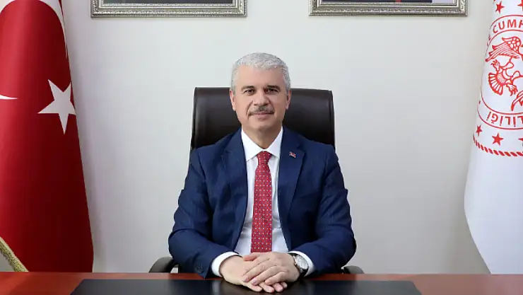 Vali Akın, işçi bayramını kutladı!