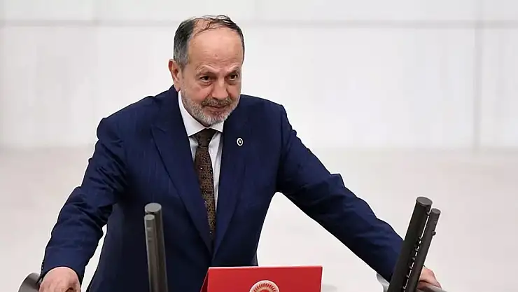 Vekil Yüksel, 'Bayram öncesi emekli kara kara düşünüyor!