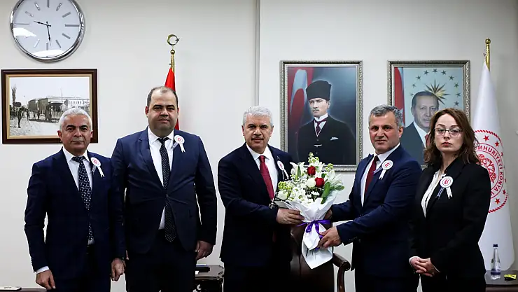 Vergi Haftası kapsamında Vali Akın'a ziyaret