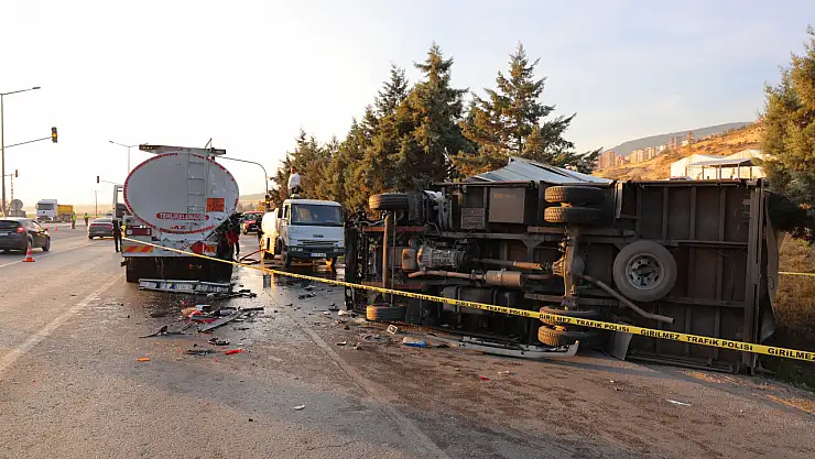 Yakıt tankeri ile kamyonet çarpıştı! Yasin Gürsoy hayatını kaybetti