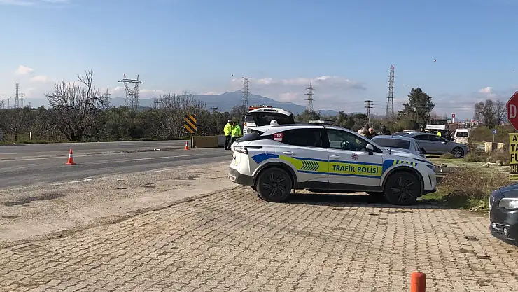 Yanlış durakta inen kadına kamyonetin çarptı