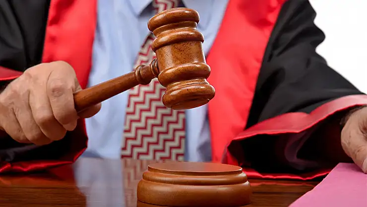 Yargıtay'dan şok karar! O kelime artık hakaret değil...