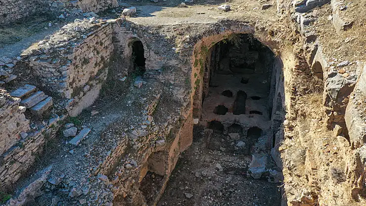Yedi Uyuyanlar Mağarası ziyaretçi odağı oluyor: Hikayesi duyanları şaşırtıyor!